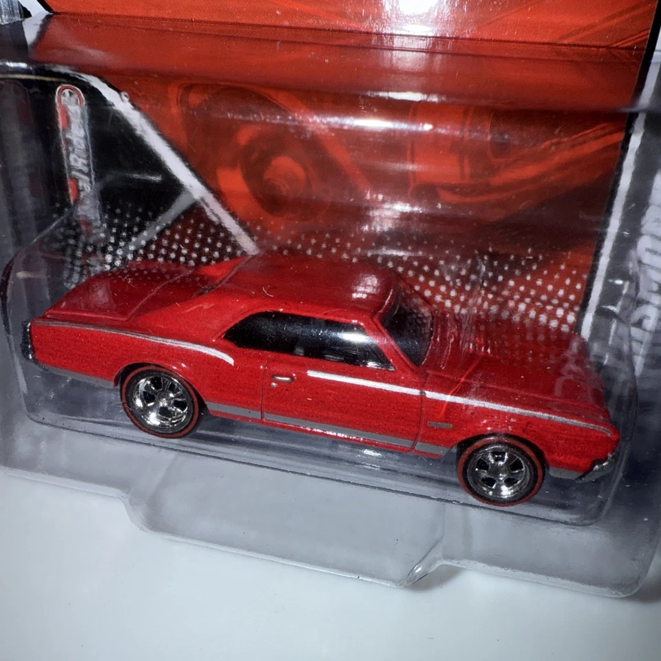 Oldsmobile 442 Real Riders 13/22 2010 Hot Wheels Garage Series rojo 67 línea rara Foto 2 de 4