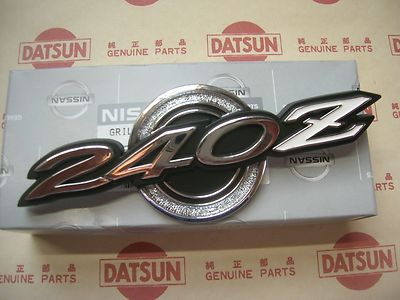 DATSUN 240Z Early Roof Pillar Side Emblem Genuine (Fits NISSAN