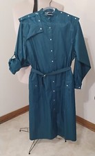 green vintage shirt dress size 10 with snaps excellent condition 