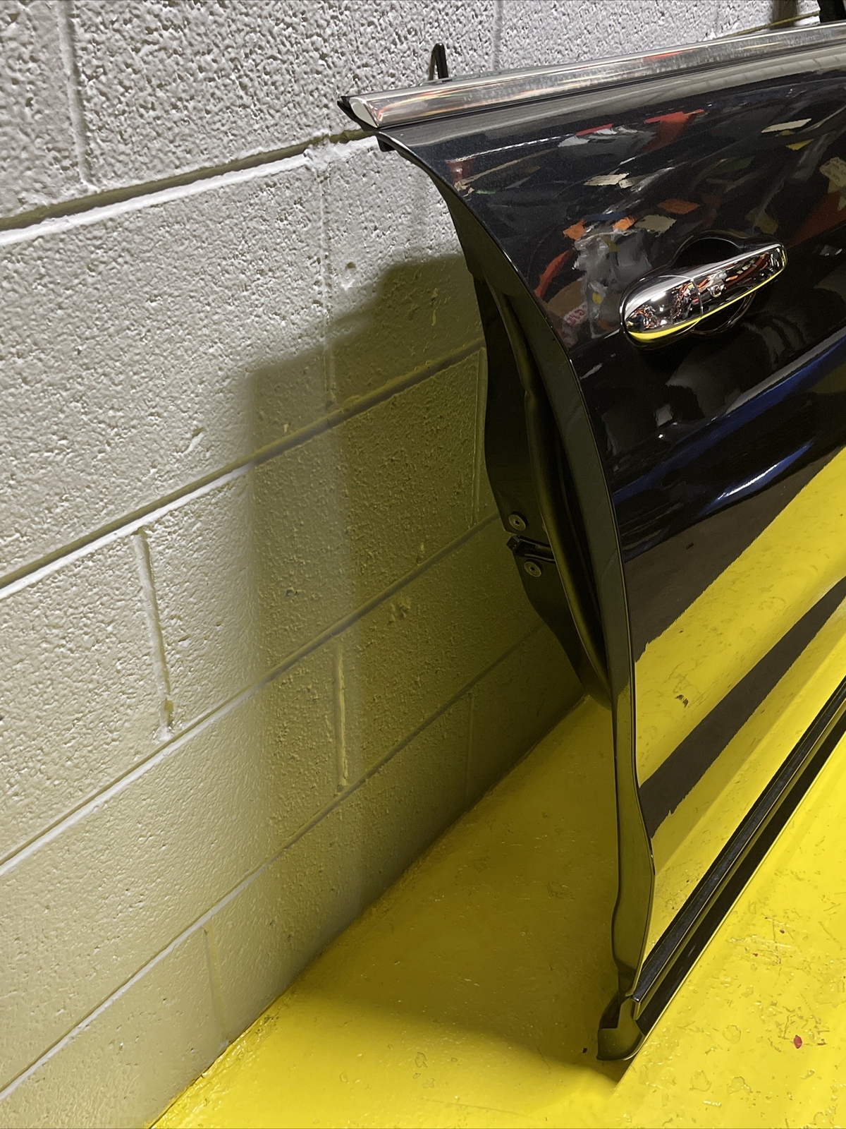 2017-2024 Maserati Levante M161 Front Right Door Shell Black OEM Assembly