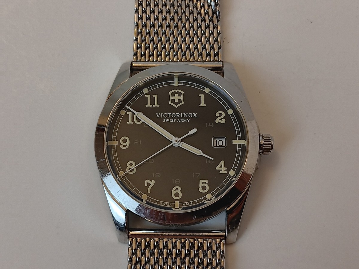 Swiss Army Victorinox Stainless 'Infantry' Watch 40mm 241585 Swiss Army Victorinox Stainless 'Infantry' Watch 40mm 241585