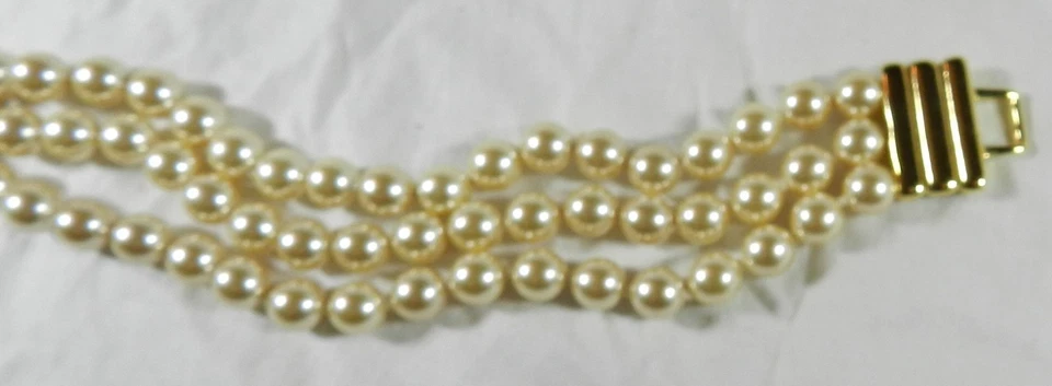 Nuevo con bolsa - Pulsera de gala inaugural oficial Kenneth Jay Lane 1997 - Blanca Foto 4 de 4