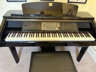 Yamaha Clavinova CVP-209 piano / arranger in Polished Ebony stock nr F011