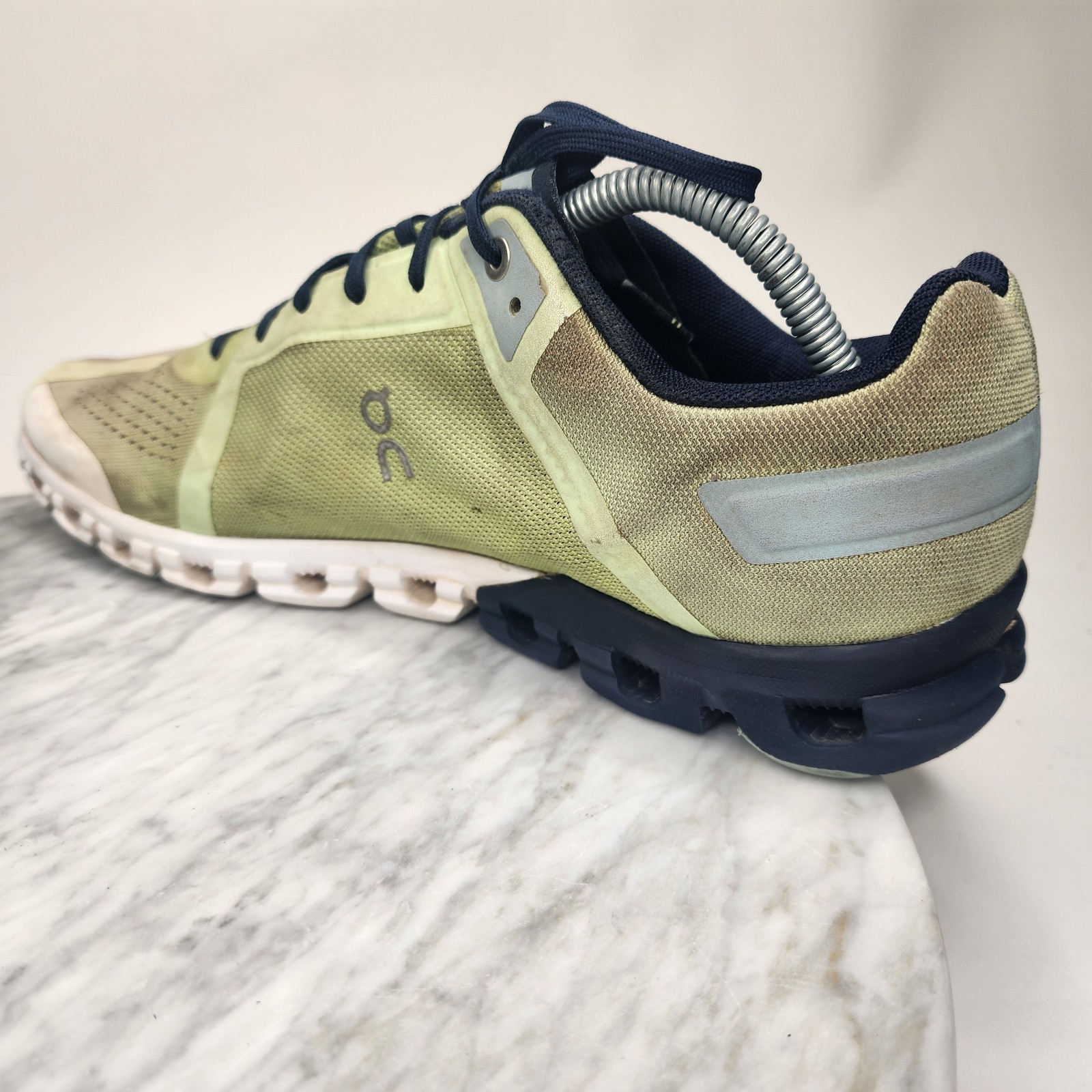 On Cloud Cloudflow 4 Mens Running Athletic Shoes Zest Frost Size 10 35.98687