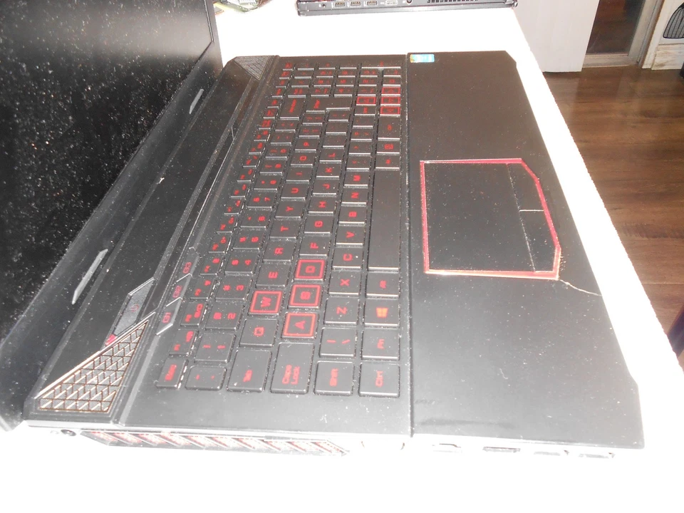 CYBERPOWERPC laptop as is and some extras - Image 3 of 4