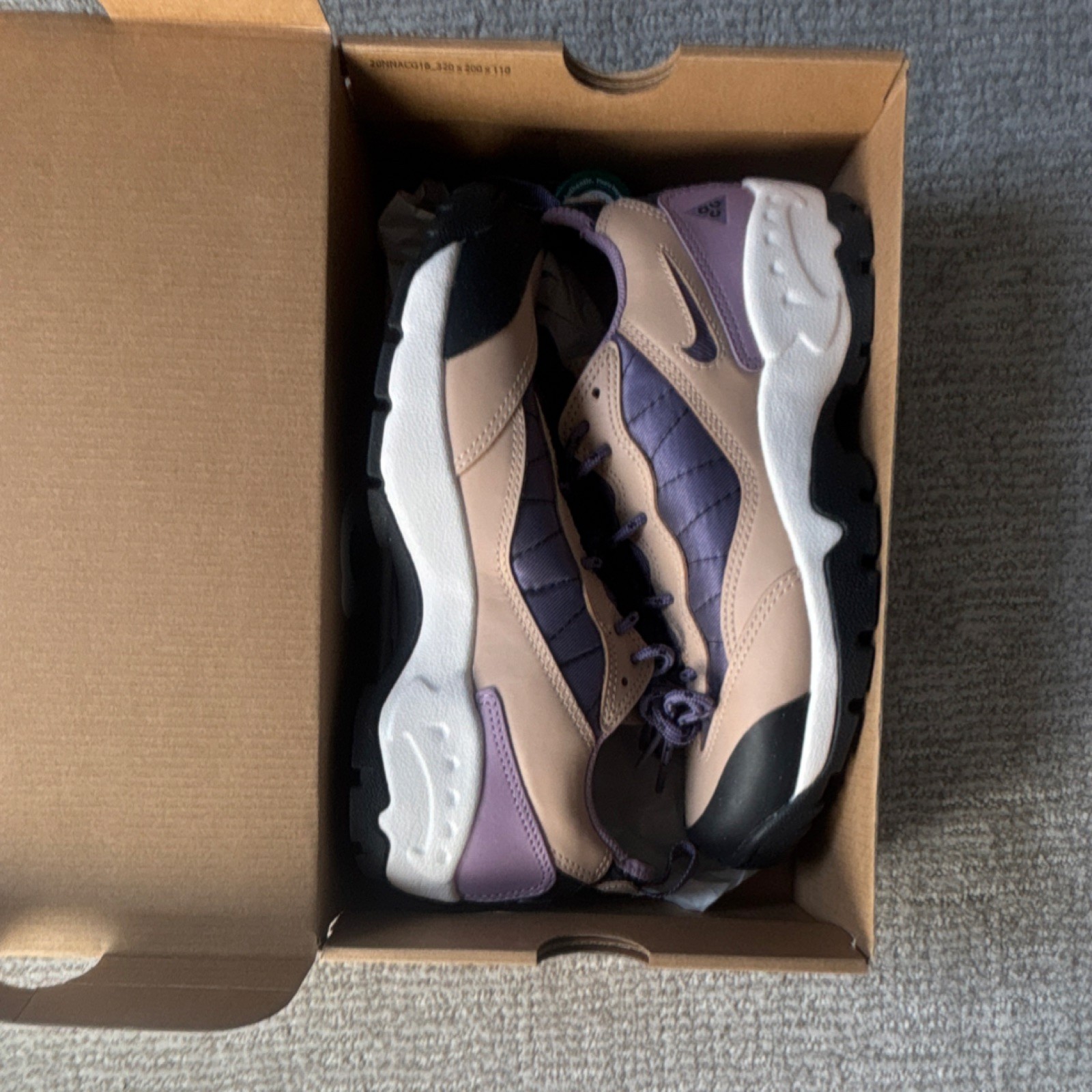 Nike ACG Air Mada Hemp Canyon Purple Sneaker Men Beige Purple DQ5499-200