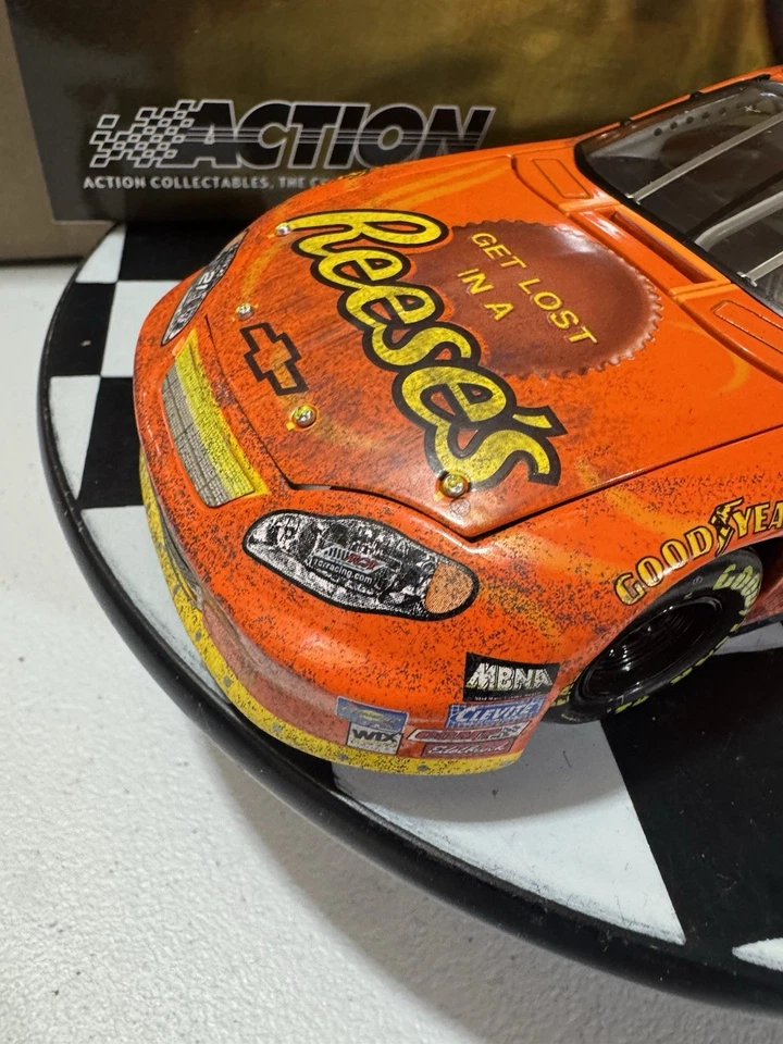 RARO Kevin Harvick ELITE #21 Reese’s Las Vegas Race Win 2004 1/24 Nascar Diecast Foto 2 de 4