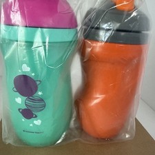 LOT OF 2 Tommee Tippee Sippy Cups 90z Green Orange Safe Dishwasher Safe Flip Lid
