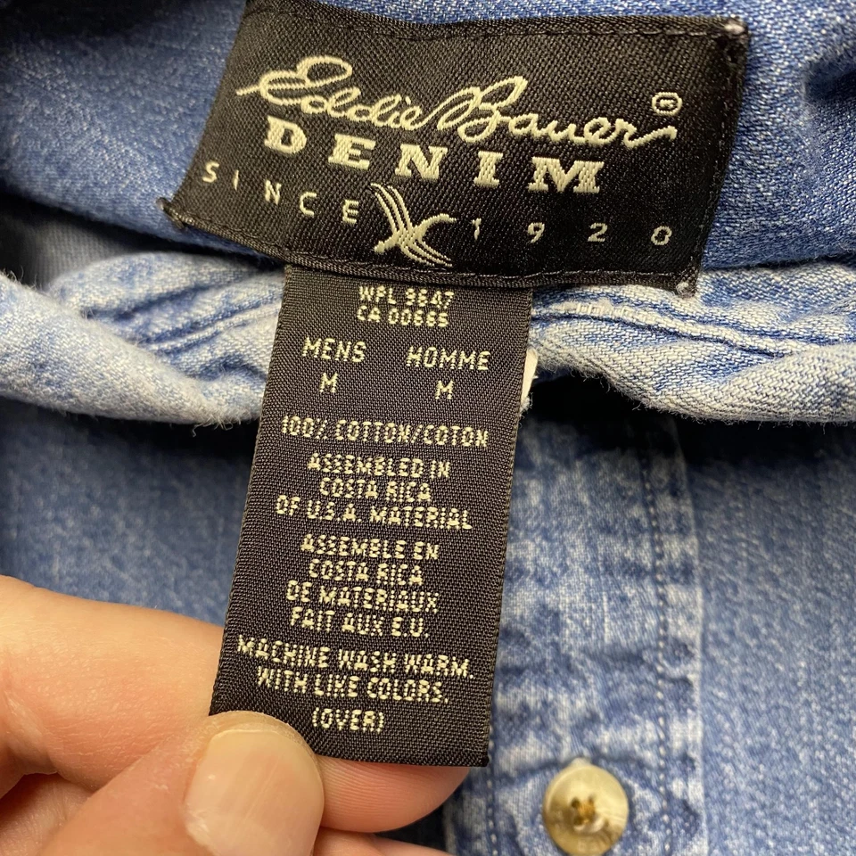 Camisa de mezclilla Eddie Bauer de colección para hombre mediana azul abotonada manga larga informal años 90 Foto 3 de 4