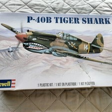 REVELL  1/48 SCALE--P-40B TIGER SHARK  sealed inside bag complete !!!  Warhawk