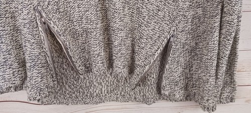 Quinn Long Sleeve Grey Marbled Knit Scoop Neck Sweater Women's L large - Picture 4 of 7