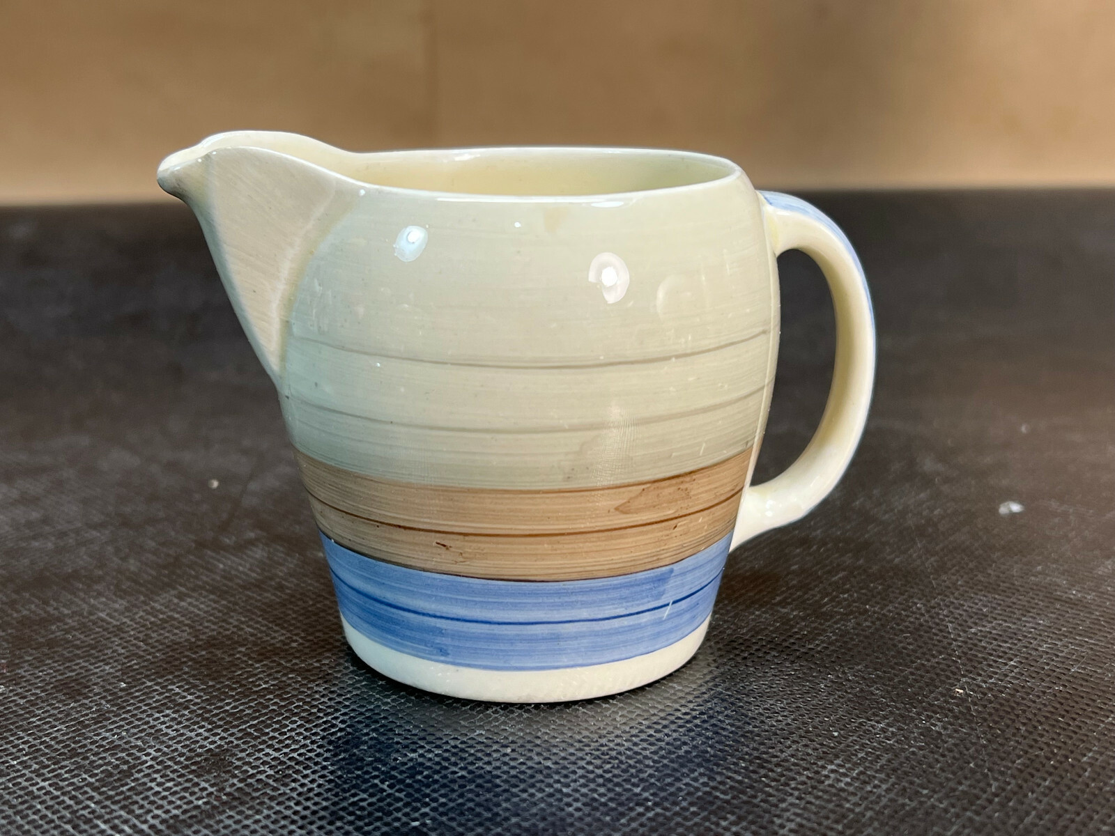 1 Creamer Pitcher Wedding Ring Susie Cooper Burslem England Blue Tan