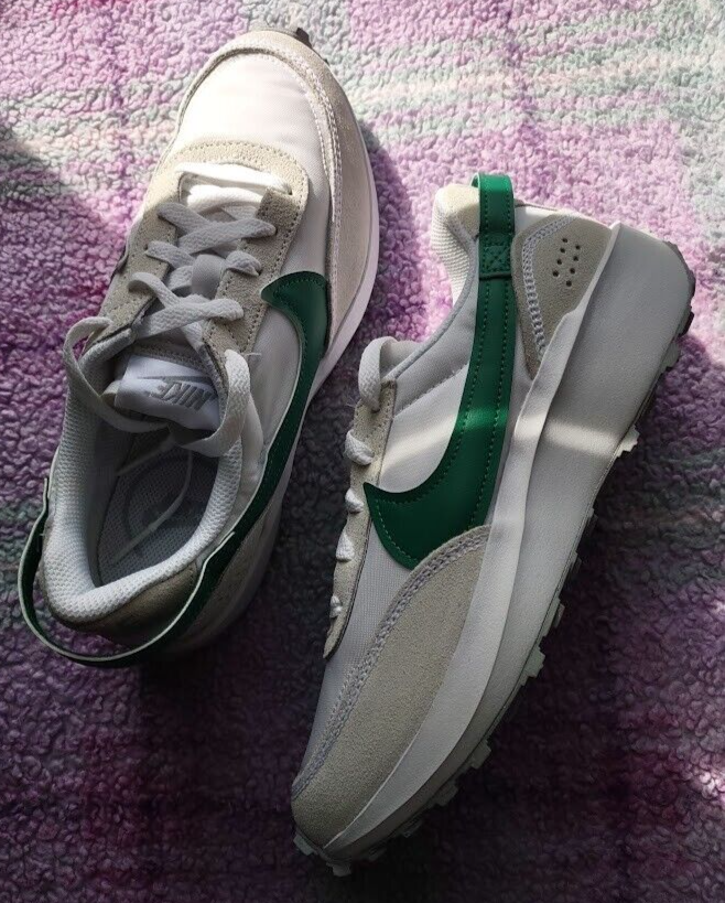 Nike Wmn's Waffle Debut Sport Tennis Running Shoe, FQ8890 Nike Wmn's Waffle Debut Sport Tennis Running Shoe, FQ8890