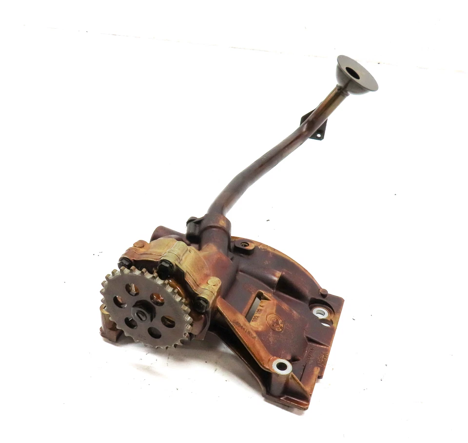 2003 BMW 325Ci CONVERTIBLE (E46) 2.5L (M54) ENGINE OIL PUMP - Image 3 of 4