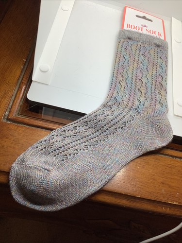 Justice - Boot Socks - 1 Pair - Girls Shoe Size 5-9 - Gray - Picture 3 of 6