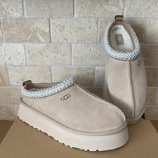 UGG TAZZ BRAID SAND SUEDE PLATFORM SLIPPERS SHOES MOCCASIN CLOG SIZE 8 WOMEN