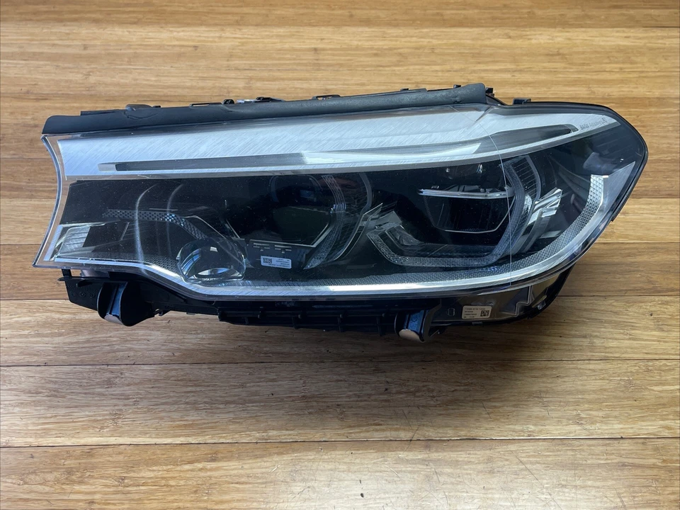 2016-2020 BMW M5 F90 G30 Left Adaptive LED Headlight Lamp Assembly OEM *NOTE* - Image 4 of 4
