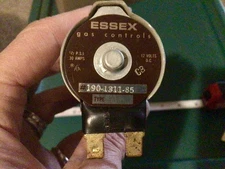 New! Solenoid Valve #190-1311-85. 1/2 P.S.I. .30AMP. 12Volt DC ESSEX Gas Control