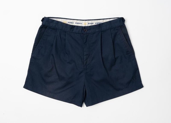 Men Fred Perry Shorts Navy 33 / L / 48