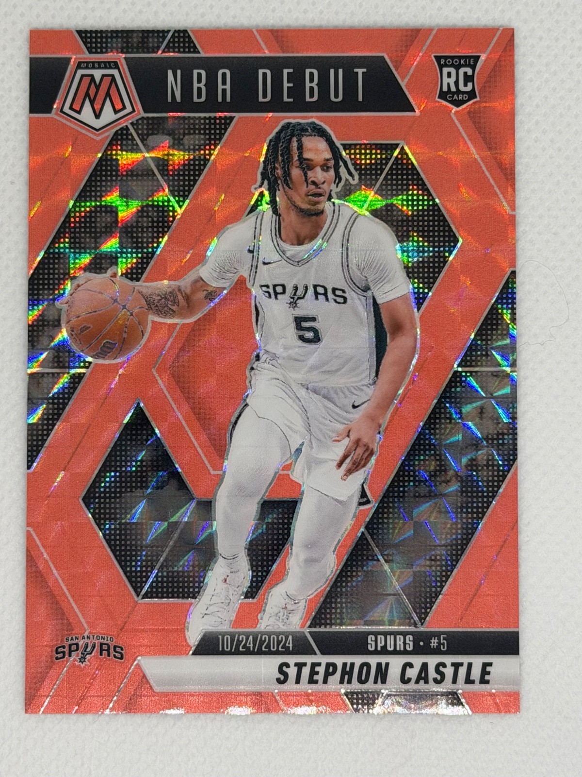2024-25 Panini Mosaic Stephon Castle #267 Red Fluorescent NBA Debut RC /75