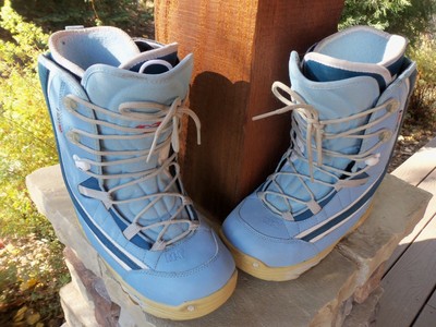gnu snowboard boots