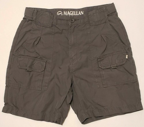 Magellan Outdoors Cargo Shorts 30 Flat 