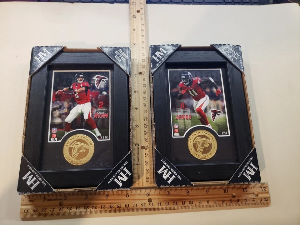 Lote de 2 placas de Atlanta Falcons con monedas Highland Mint Julio Jones y Matt Ryan NUEVO Foto 3 de 3