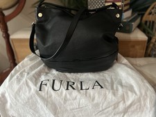 Furla Montmartre Hobo Bag in pelle nera con sacca antipolvere e certificato di autenticità