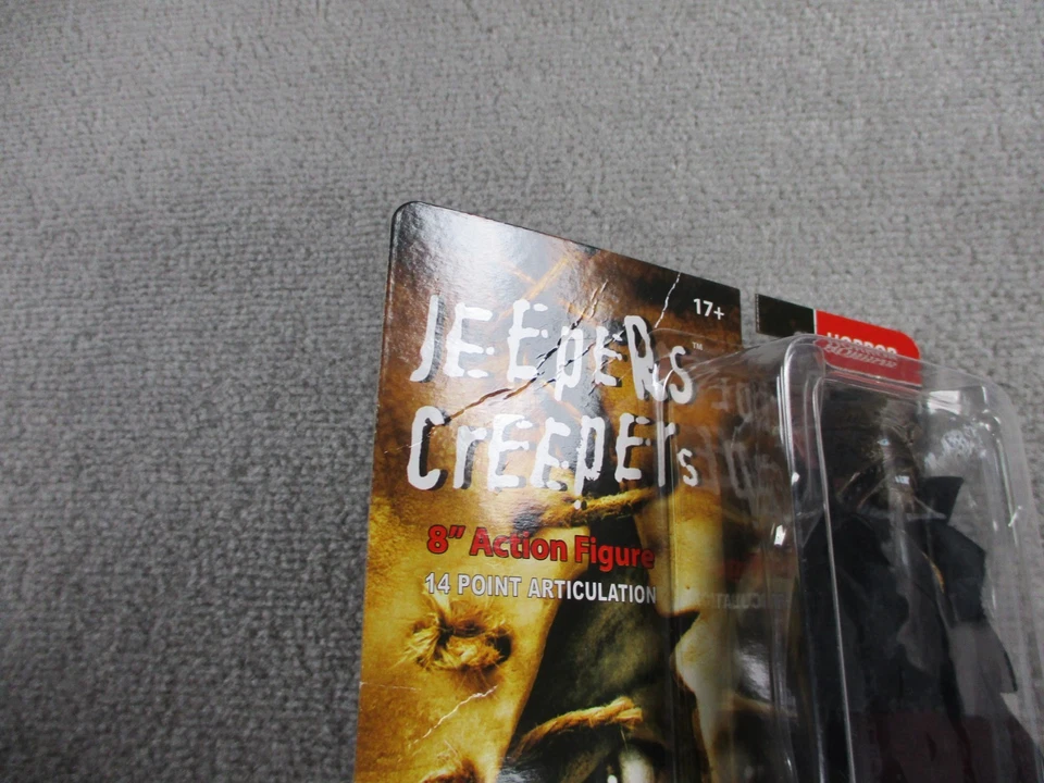 Boneco de ação Jeepers Creepers 8 polegadas 14 pontos articulação Mego Monsters lacrado - Imagem 4 de 4