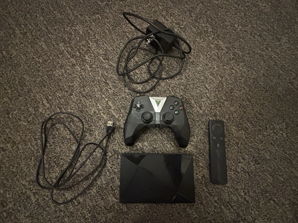 NVIDIA Shield TV 2017 16GB Console 4K HDR Media Player + Remote + Controller - Image 2 of 4