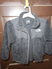 Kids North Face Black Coat (Missing Zipper)