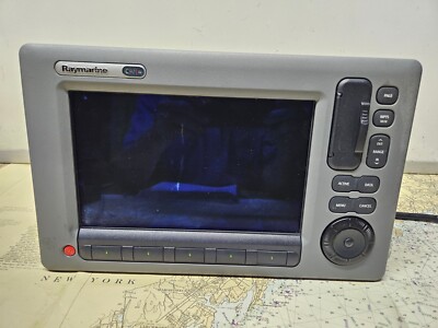 Raymarine C90W Multifunction Display GPS Chartplotter Radar