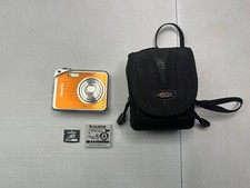 Fujifilm Finepix V10 Digital camera Made in Japan Orange Untested