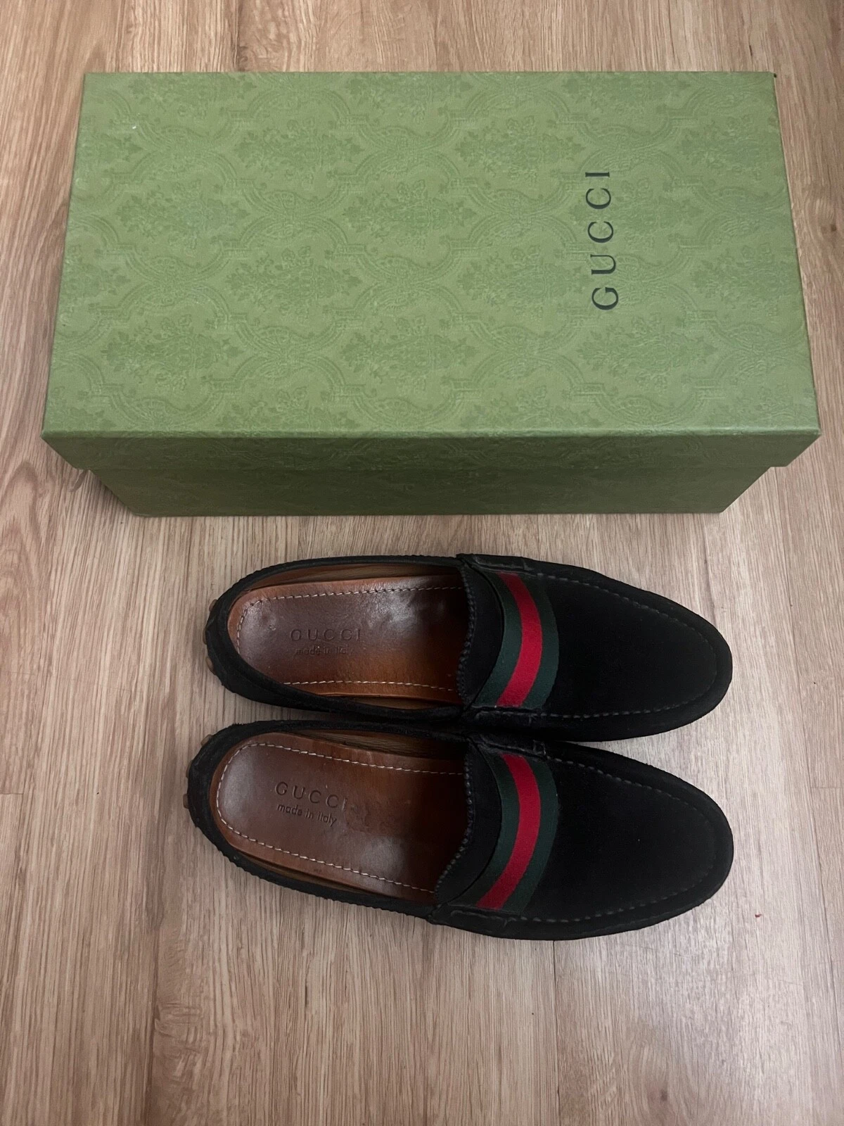 Gucci   Chaussures homme en daim noir