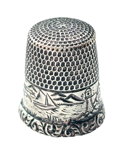 Antique Sterling Silver Engraved Thimble (c. 1890-1910, Sailing Theme) Size 6 - Picture 4 of 9
