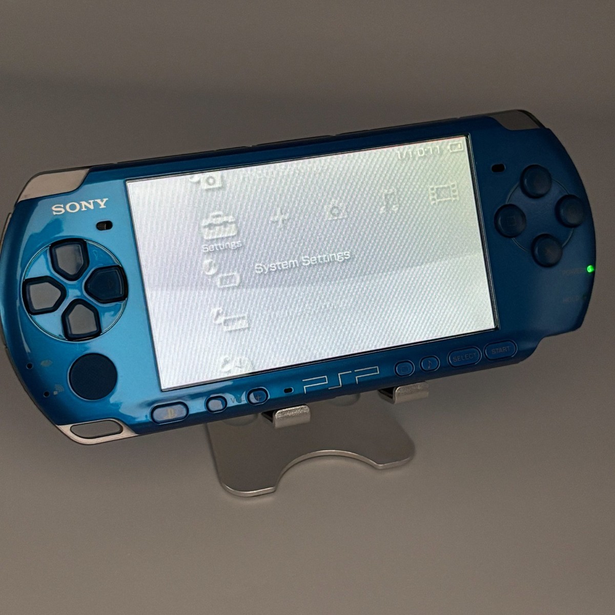 Sony PSP-3000 Vibrant Blue Carnival Colors Console Boxed Bundle