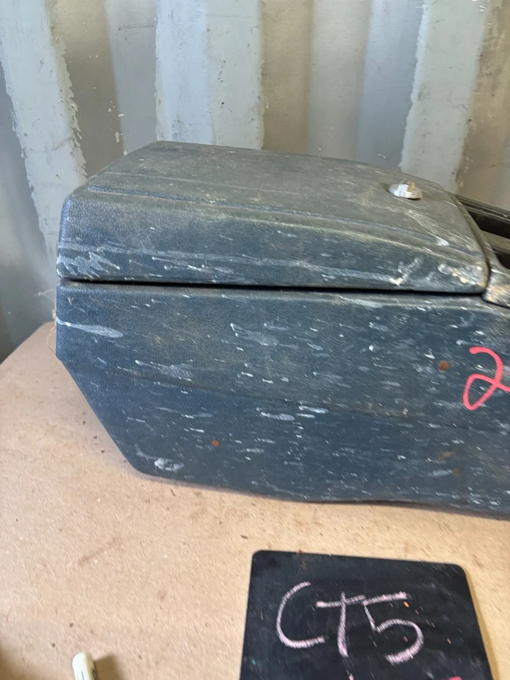 1981 85 86 88 1991 C10 K10 K5 BLAZER JIMMY CHEVROLET GMC CENTER CONSOLE PROJECT - Image 2 of 4