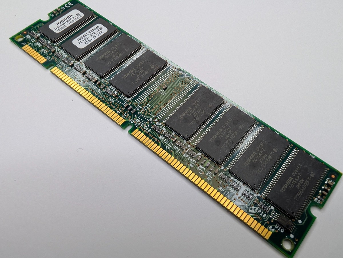 Toshiba 16MB SDRAM PC-100-222-620 Memory Computer RAM THMY6416H1EG