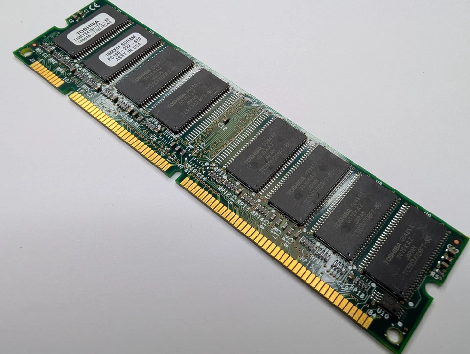 Toshiba 16MB SDRAM PC-100-222-620 Memory Computer RAM THMY6416H1EG Vtg Retro 6M - Image 2 of 4