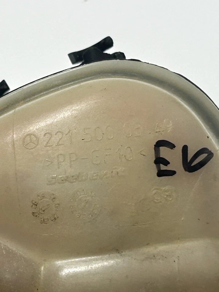 Mercedes W221 S500 S550 S63 2007-2013 tanque de desbordamiento expansión refrigerante depósito Foto 3 de 4