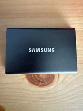 SAMSUNG T7 Portable SSD 2TB Up to 1050 MB/s USB 3.2 External SSD (MU-PC2T0T/AM)