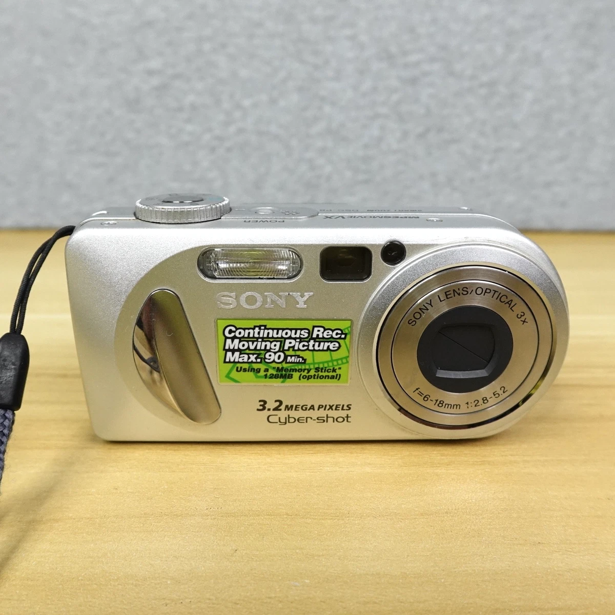 Sony Cyber-shot DSC-P8 Digital Cameras 3-4.9 MP Maximum Resolution 
