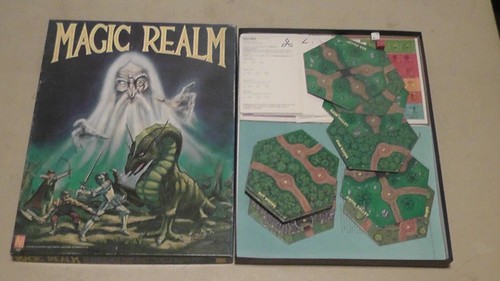 Avalon Hill Magic Realm 1978 Vintage Papier Bücherregal Tisch Quest Brettspiel 717 - Bild 2 von 17