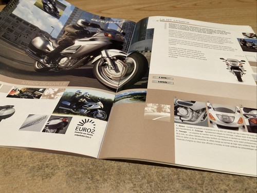 Honda GL1800 ST1300 CBR1100XX VFR800 NTV650 Prospectus Catalogue Brochure Pub - Picture 6 of 8