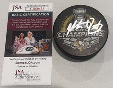 KRIS LETANG SIGNED PITTSBURGH PENGUINS 2016 STANLEY CUP PUCK W/ CASE JSA COA