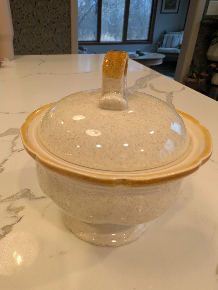 Vintage Mikasa Garden Club Sugar Bowl With Lid Stoneware Beige EC 400 Japan - Image 3 of 4