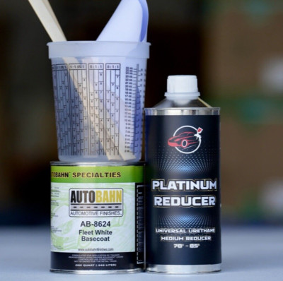 Autobahn Fleet White Basecoat GM 8624 Quart Size Kit W/Reducer!Paint Code WA8624