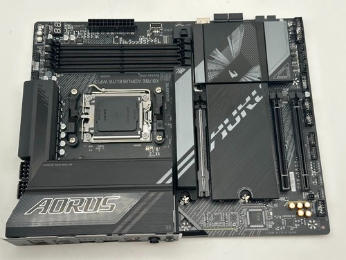 GIGABYTE X870E AORUS ELITE WIFI7 AM5 ATX DDR5 Mainboard LESEN/FÜR TEILE - Bild 6 von 9