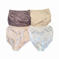 Vanity Fair Nouveau Panties Women s Size 6/M 4 Pairs NWOT