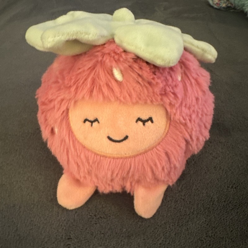 Slumberkins Patchling Strawberry Mini Plush Stuffie Pink Fruit 2022